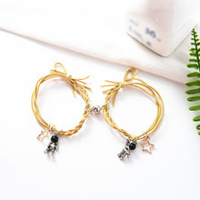 Load image into Gallery viewer, A Pair Of Magnetic Couple Bracelets Induce Vibration