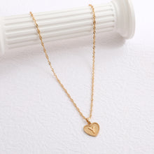 Load image into Gallery viewer, Simple Women&#039;s Heart Letter Necklace Love Pendant Clavicle Chain