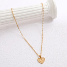 Load image into Gallery viewer, Simple Women&#039;s Heart Letter Necklace Love Pendant Clavicle Chain