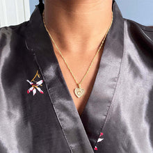 Load image into Gallery viewer, Simple Women&#039;s Heart Letter Necklace Love Pendant Clavicle Chain